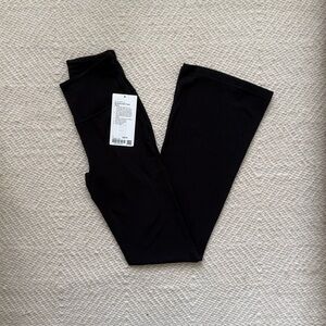 NWT Lululemon Groove Nulu High Rise Flare Leggings, black, size: 4